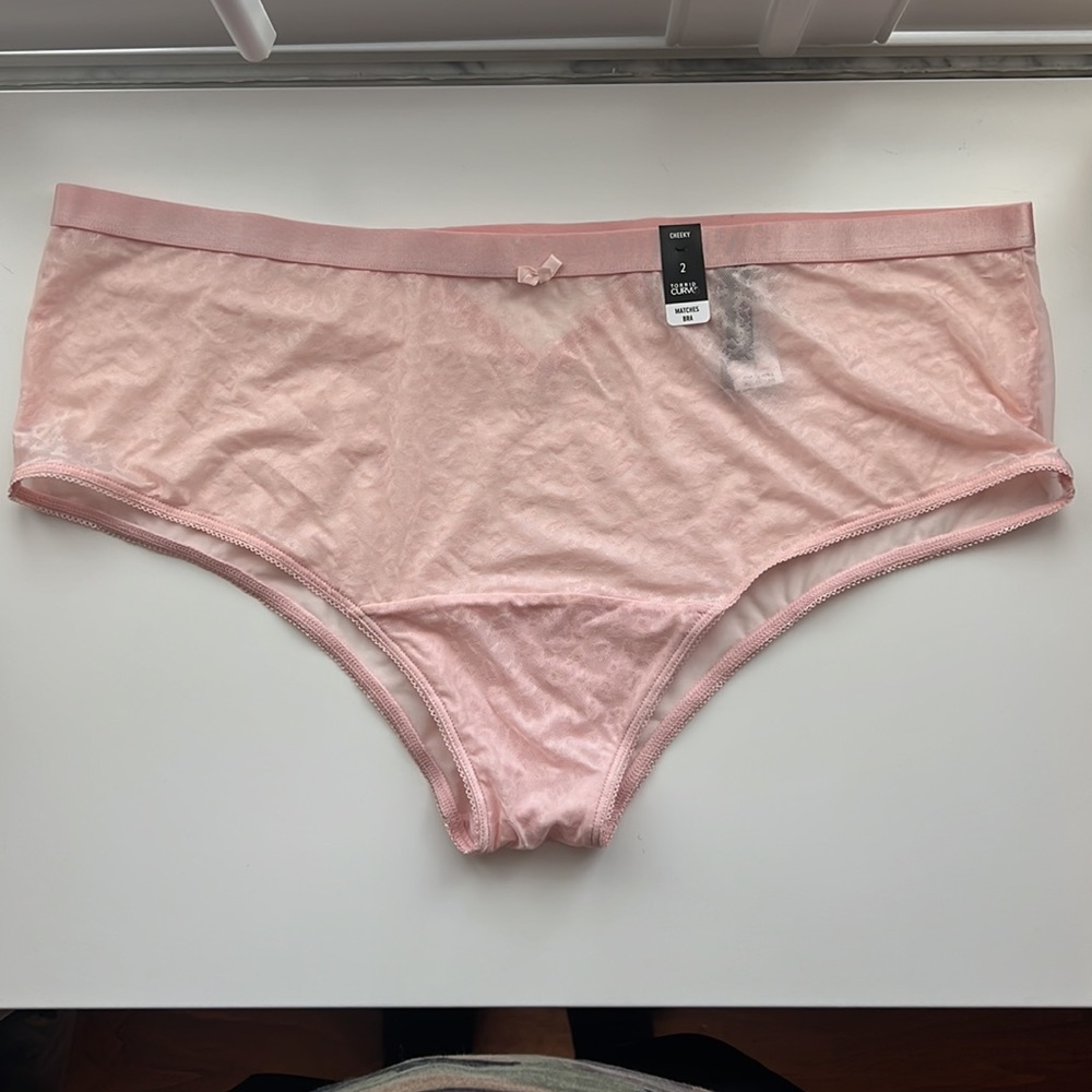 Torrid Lace Mid-Rise Cheeky Keyhole Panty